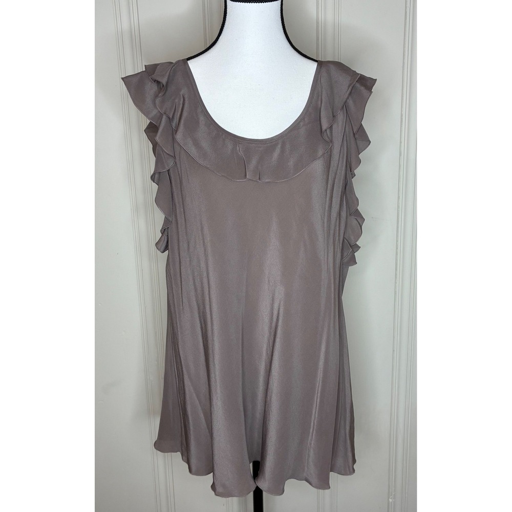 Banana Republic Silk Top XL Taupe Ruffle Scoop Neck Sleeveless Blouse Luxe Layer